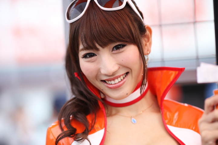 ピットウォーク: レースクイーン