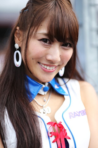 ピットウォーク: レースクイーン