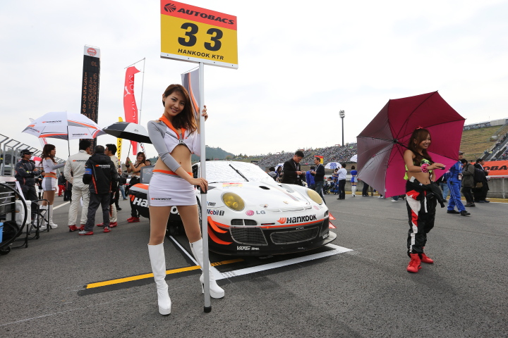 スタート進行: レースクイーン