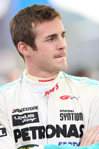 スタート進行: ジェームス・ロシター（GT500:PETRONAS TOM'S SC430）