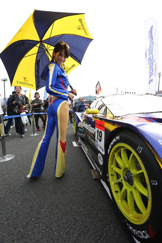 スタート進行: レースクイーン