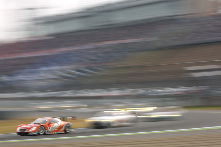 決勝レース: 大嶋和也（GT500:ENEOS SUSTINA SC430）