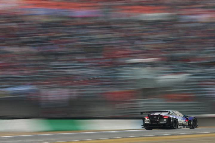 決勝レース: 小暮卓史（GT500:RAYBRIG HSV-010）