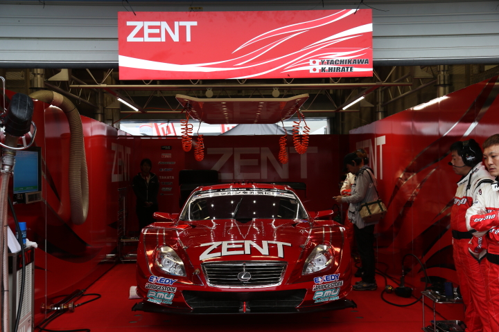 GT500:ZENT CERUMO SC430（立川祐路／平手晃平組）