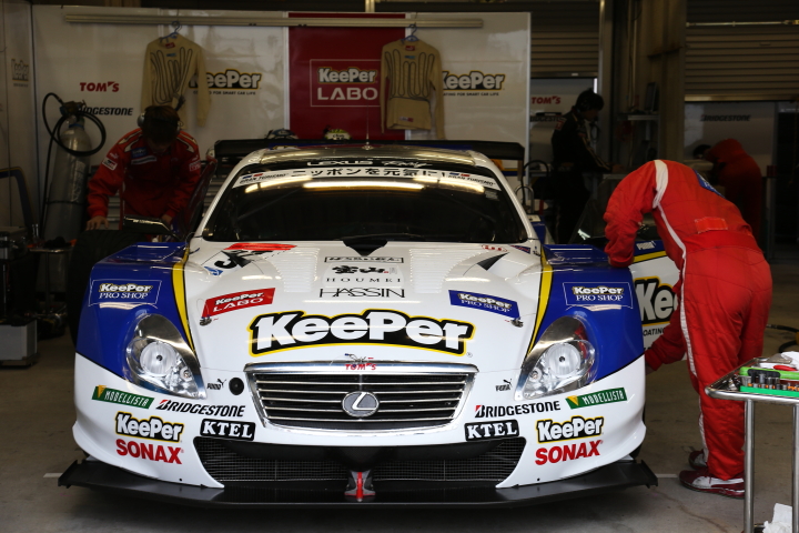 GT500:KeePer TOM'S SC430（伊藤大輔／アンドレア・カルダレッリ組）