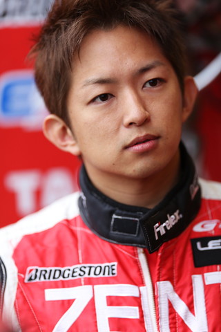 平手晃平（GT500:ZENT CERUMO SC430）