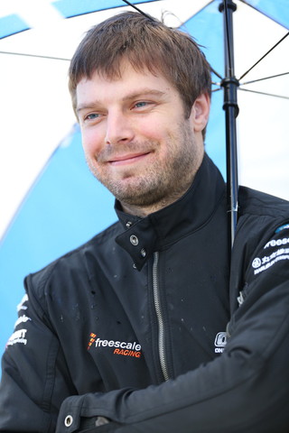 ファンサービス: イゴール・スシュコ（GT300:IWASAKI OGT Racing GT-R）