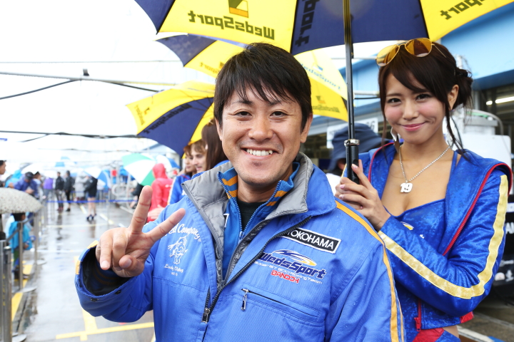 ファンサービス: 荒聖治（GT500:WedsSport ADVAN SC430）