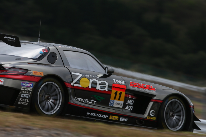 公式予選: 平中克幸／ビヨン・ビルドハイム組（GT300:GAINER DIXCEL SLS）