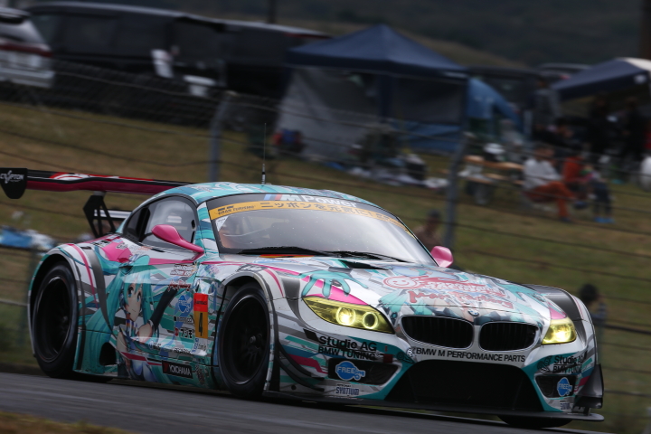 公式予選: 谷口信輝／片岡龍也組（GT300:GSR 初音ミク　BMW）