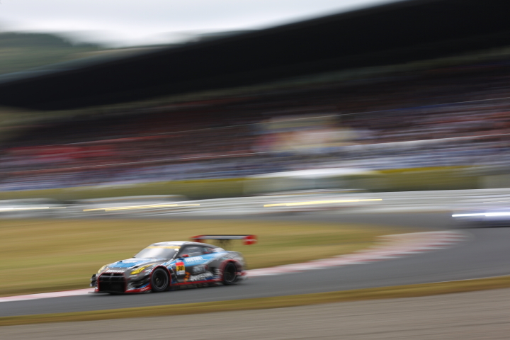 決勝レース: 岩崎祐貴／イゴール・スシュコ組（GT300:IWASAKI OGT Racing GT-R）