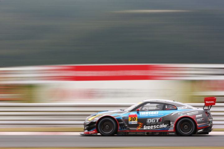 決勝レース: 岩崎祐貴／イゴール・スシュコ組（GT300:IWASAKI OGT Racing GT-R）