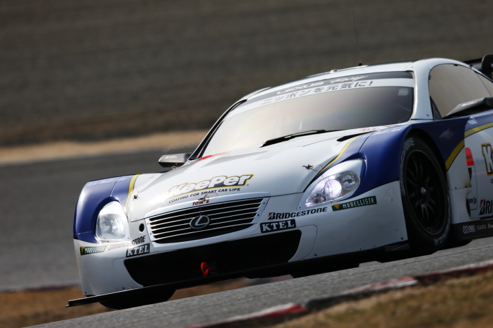 KeePer TOM'S SC430（伊藤大輔／アンドレア・カルダレッリ組）