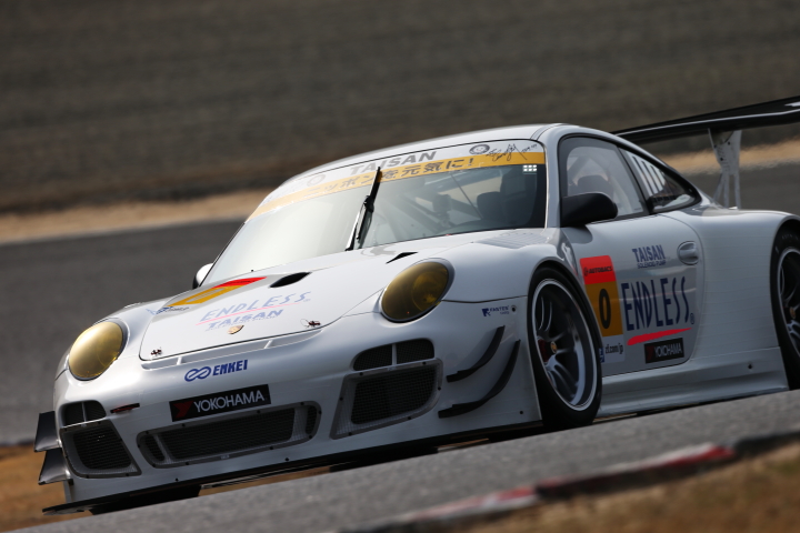 ENDLESS TAISAN PORSC（峰尾恭輔／横溝直輝組）