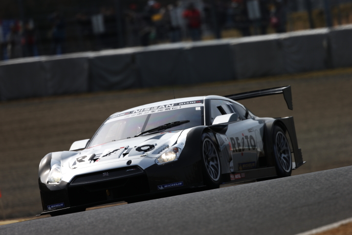 REITO MOLA GT-R （本山哲／関口雄飛組）