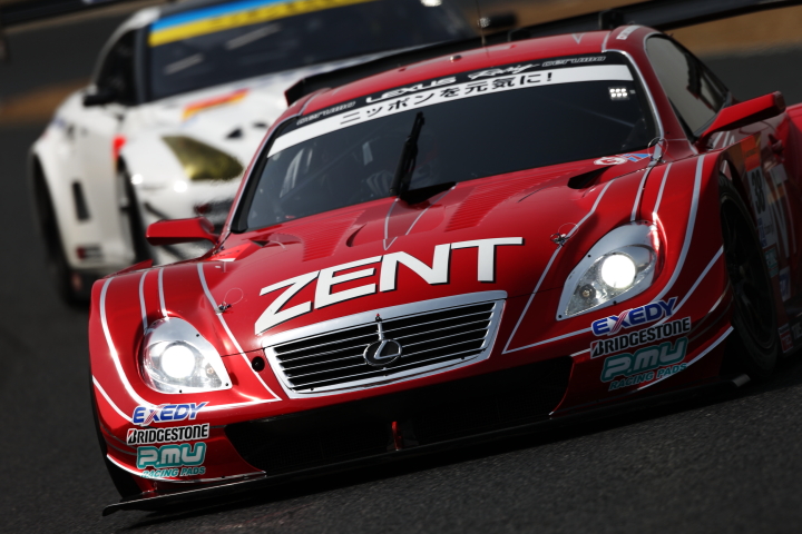 ZENT CERUMO SC430（立川祐路／平手晃平組）