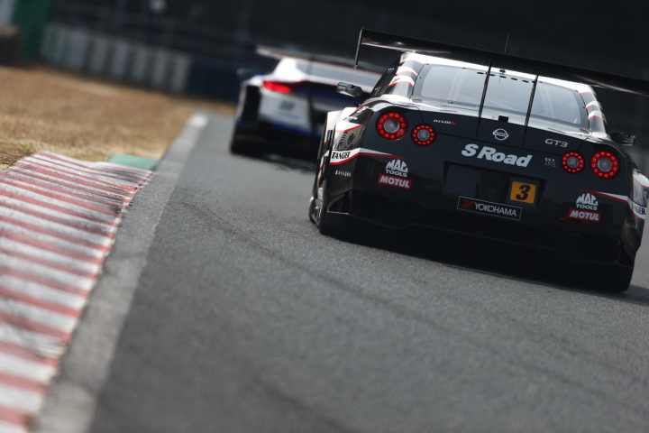 S Road NDDP GT-R（星野一樹／佐々木大樹組）