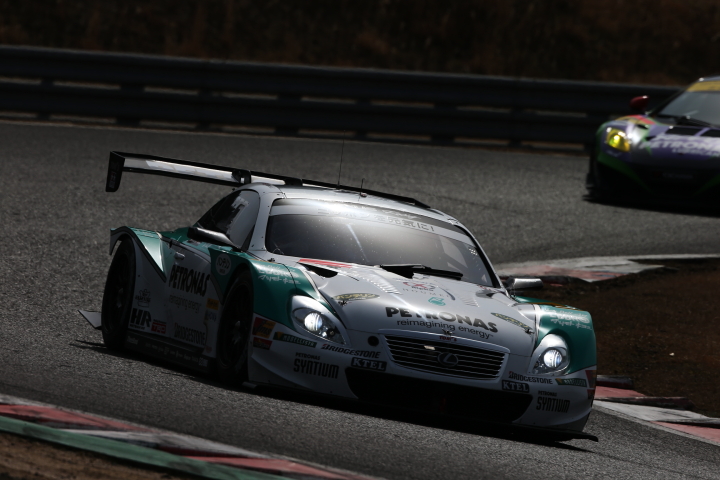 PETRONAS TOM'S SC430（中嶋一貴／ジェームス・ロシター組）