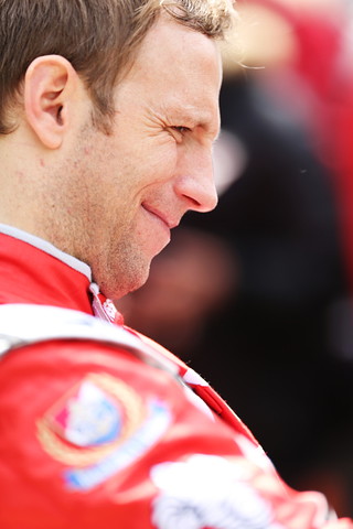 ロニー・クインタレッリ（MOTUL AUTECH GT-R）