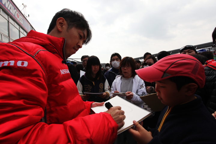 柳田真孝（MOTUL AUTECH GT-R）