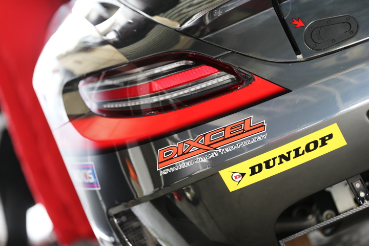 GAINER DIXCEL SLS（平中克幸／ビヨン・ビルドハイム組）