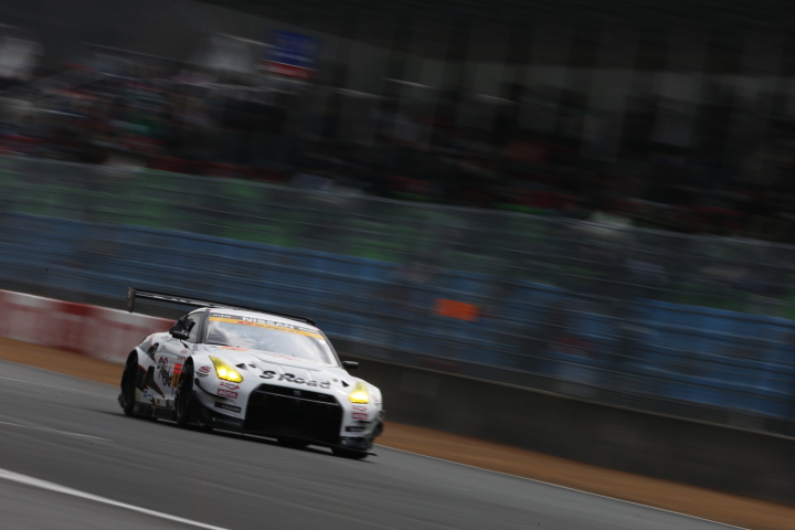 S Road NDDP GT-R（星野一樹／佐々木大樹組）