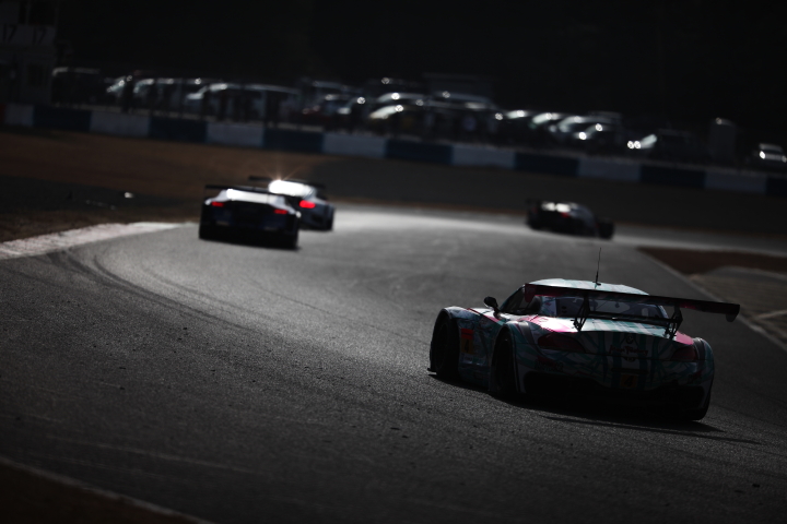 GSR 初音ミク　BMW（谷口信輝／片岡龍也組）