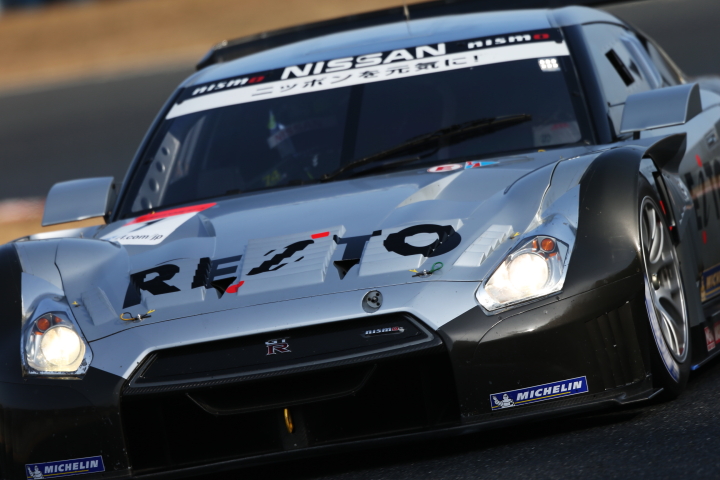 REITO MOLA GT-R （本山哲／関口雄飛組）