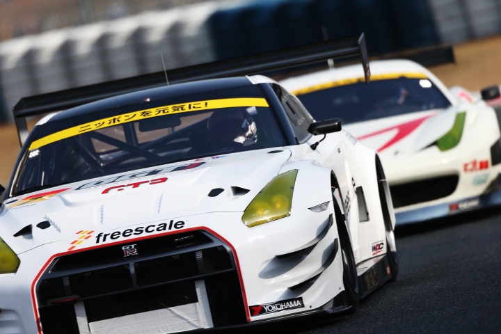 OGT Bonds Racing GT-R（イゴール・スシュコ／折目遼組）