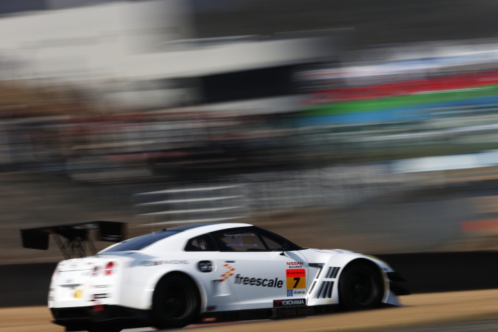 OGT Bonds Racing GT-R（イゴール・スシュコ／折目遼組）