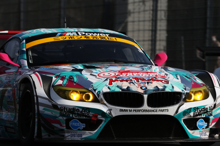 GSR 初音ミク　BMW（谷口信輝／片岡龍也組）