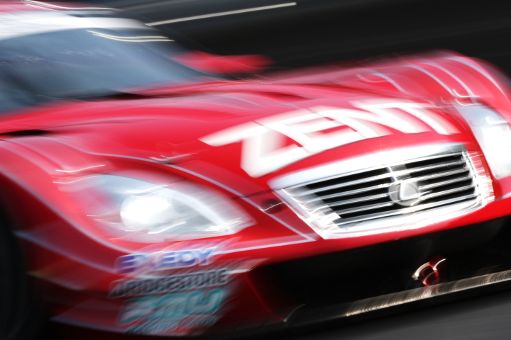 ZENT CERUMO SC430（立川祐路／平手晃平組）