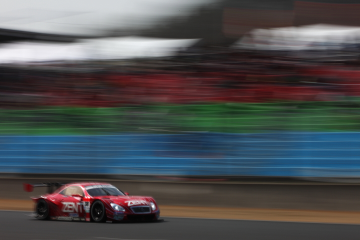 ZENT CERUMO SC430（立川祐路／平手晃平組）