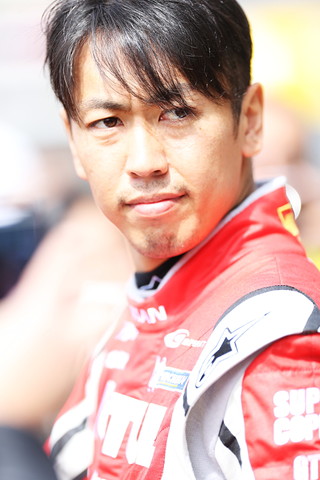 柳田真孝（MOTUL AUTECH GT-R）