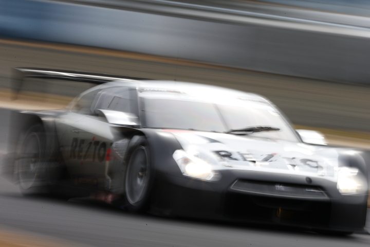 REITO MOLA GT-R （本山哲／関口雄飛組）