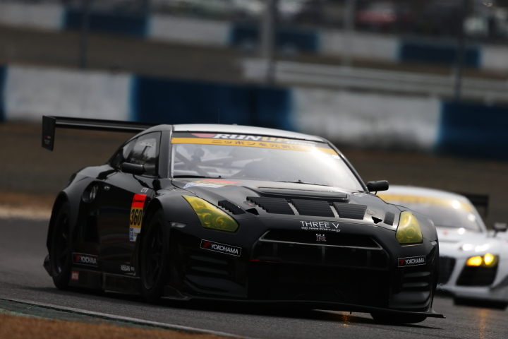 RUN UP GROUP GT-R（白坂卓也／田中篤組）