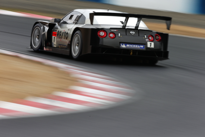 REITO MOLA GT-R （本山哲／関口雄飛組）