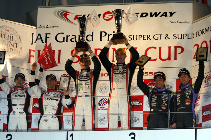 GT300クラスの総合表彰式