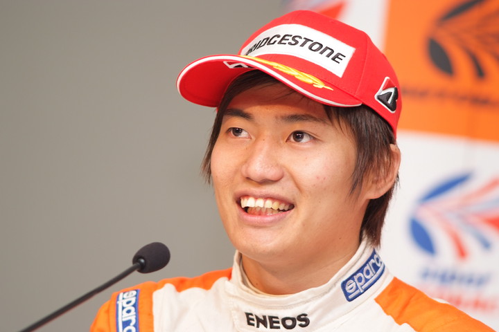 スーパーGT決勝レース2記者会見: GT500クラスで優勝した大嶋和也（ENEOS SUSTINA SC430）