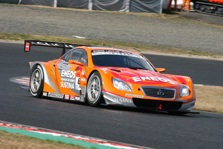 フリー走行: GT500クラストップタイムはENEOS SUSTINA SC430（大嶋和也／国本雄資組）