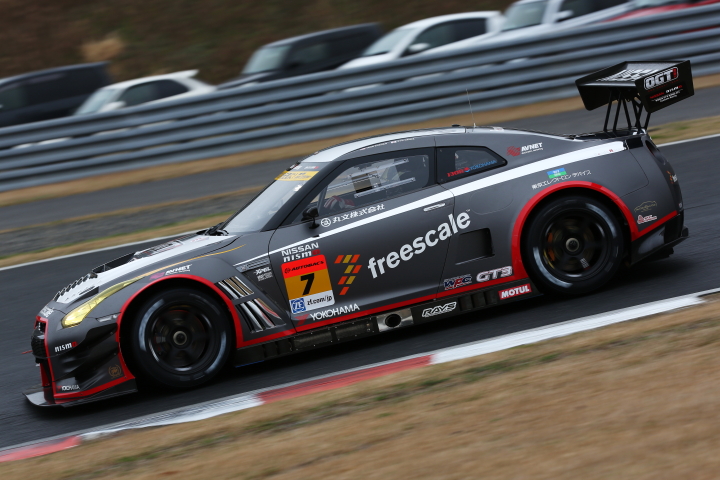 OGT Bonds Racing GT-R（イゴール・スシュコ／折目遼組）