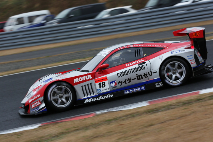 ウイダー モデューロ HSV-010（山本尚貴／フレデリック・マコヴィッキィ組）