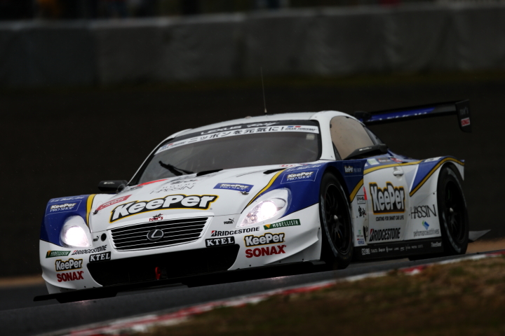 KeePer TOM'S SC430（伊藤大輔／アンドレア・カルダレッリ組）