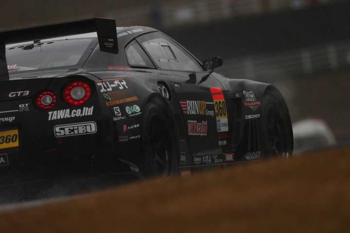 RUN UP GROUP GT-R（白坂卓也／田中篤組）