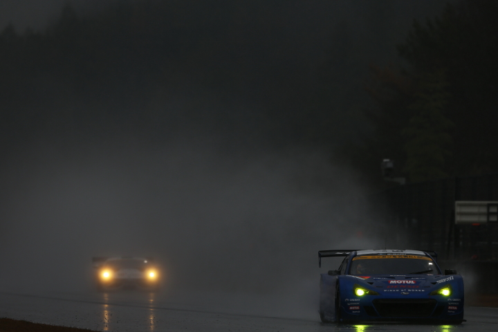 SUBARU BRZ R&D SPORT（山野哲也／佐々木孝太組）