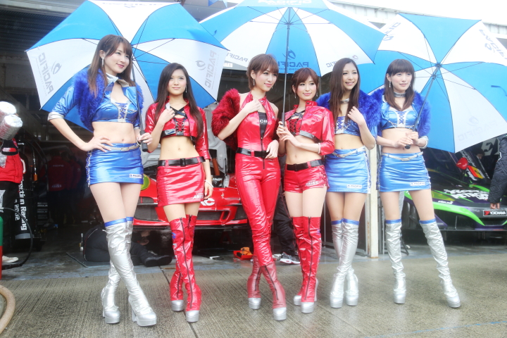 レースクイーン