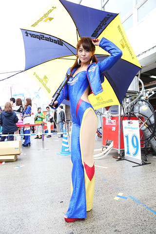 レースクイーン