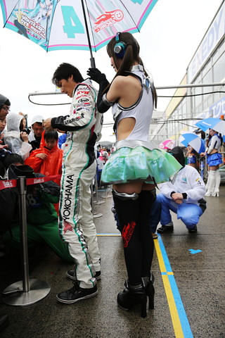 谷口信輝（GSR 初音ミク　BMW）