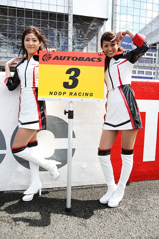 レースクイーン