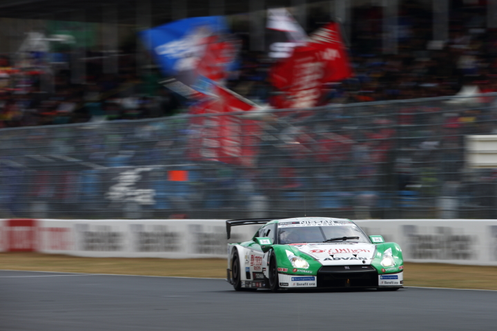 D'station ADVAN GT-R（安田裕信／ミハエル・クルム組）